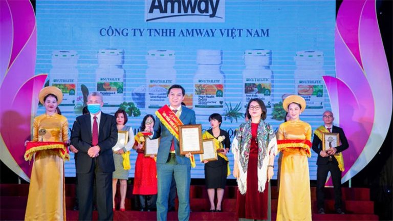 Amway Việt Nam lần thứ 8 liên tiếp vinh dự nhận giải thưởng “sản phẩm vàng vì sức khỏe cộng đồng”